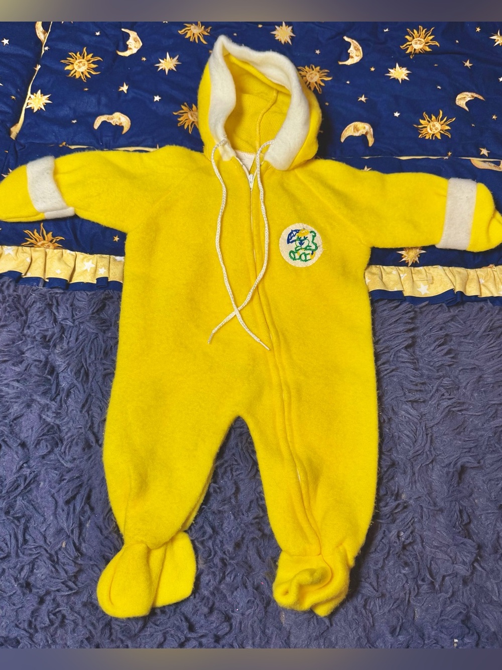 Vintage Retro 80’s Unisex Yellow Acrylic Pajama Sleeper Zip Closure Size 0/9 M